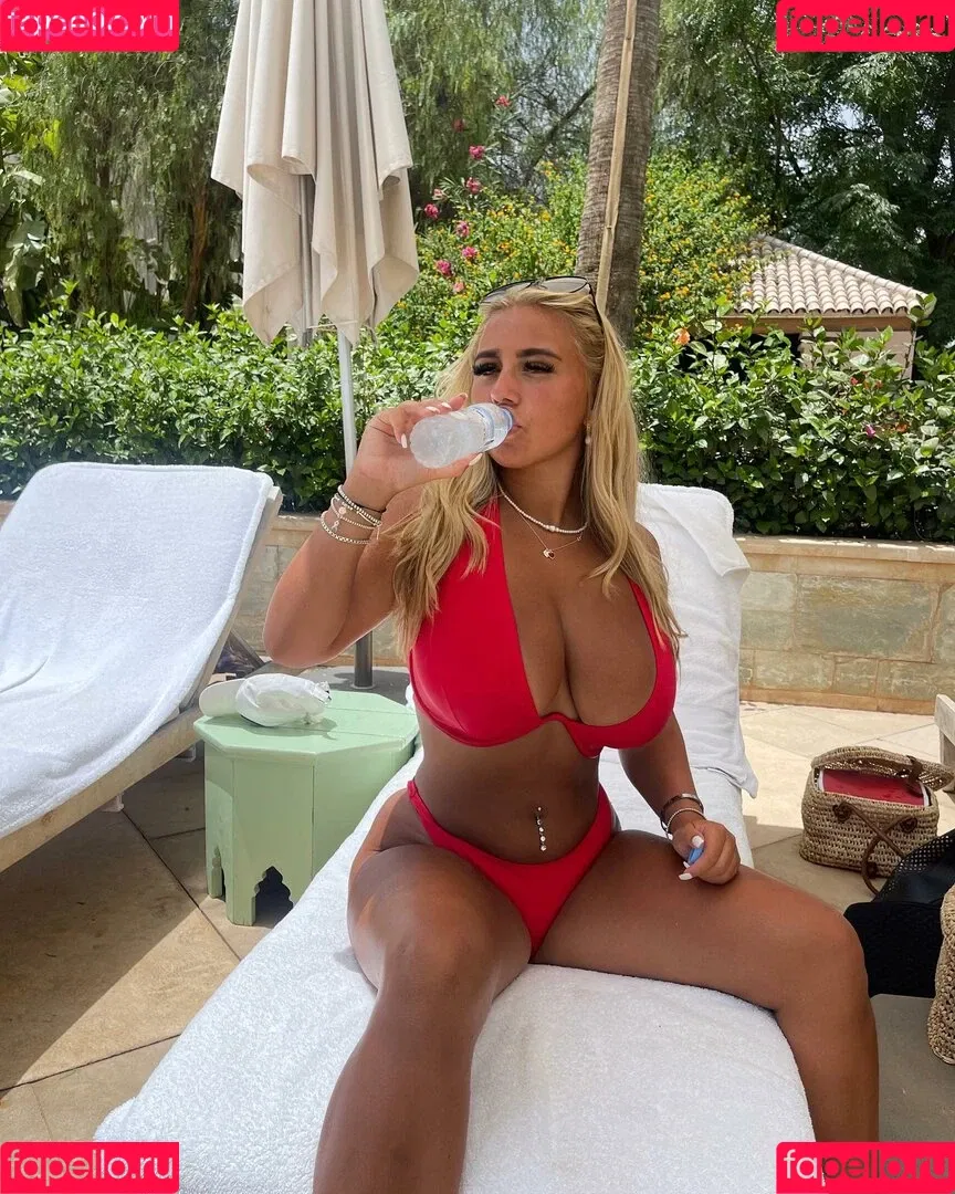 Gracie M Onlyfans Photo Gallery 
