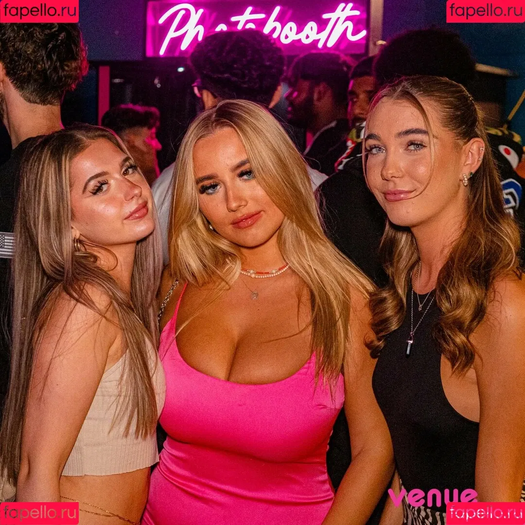 Gracie M Onlyfans Photo Gallery 