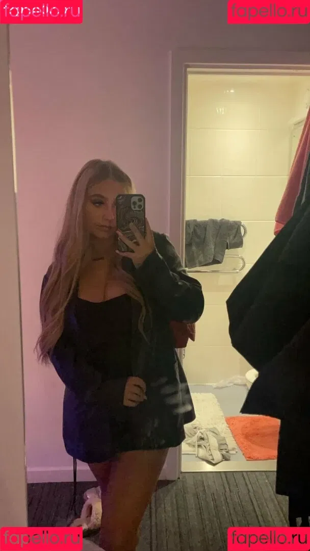 Gracie M Onlyfans Photo Gallery 