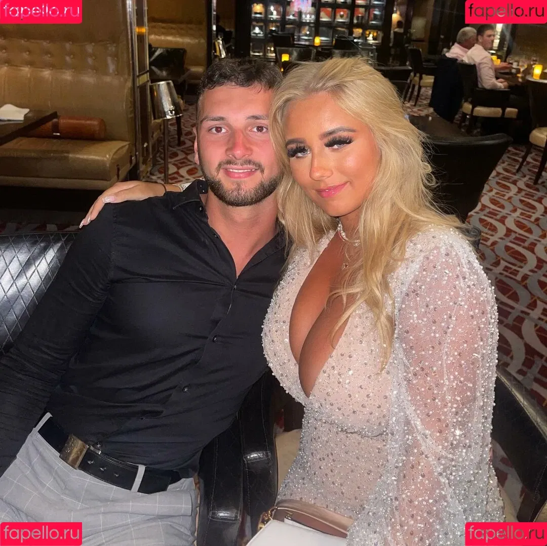 Gracie M Onlyfans Photo Gallery 
