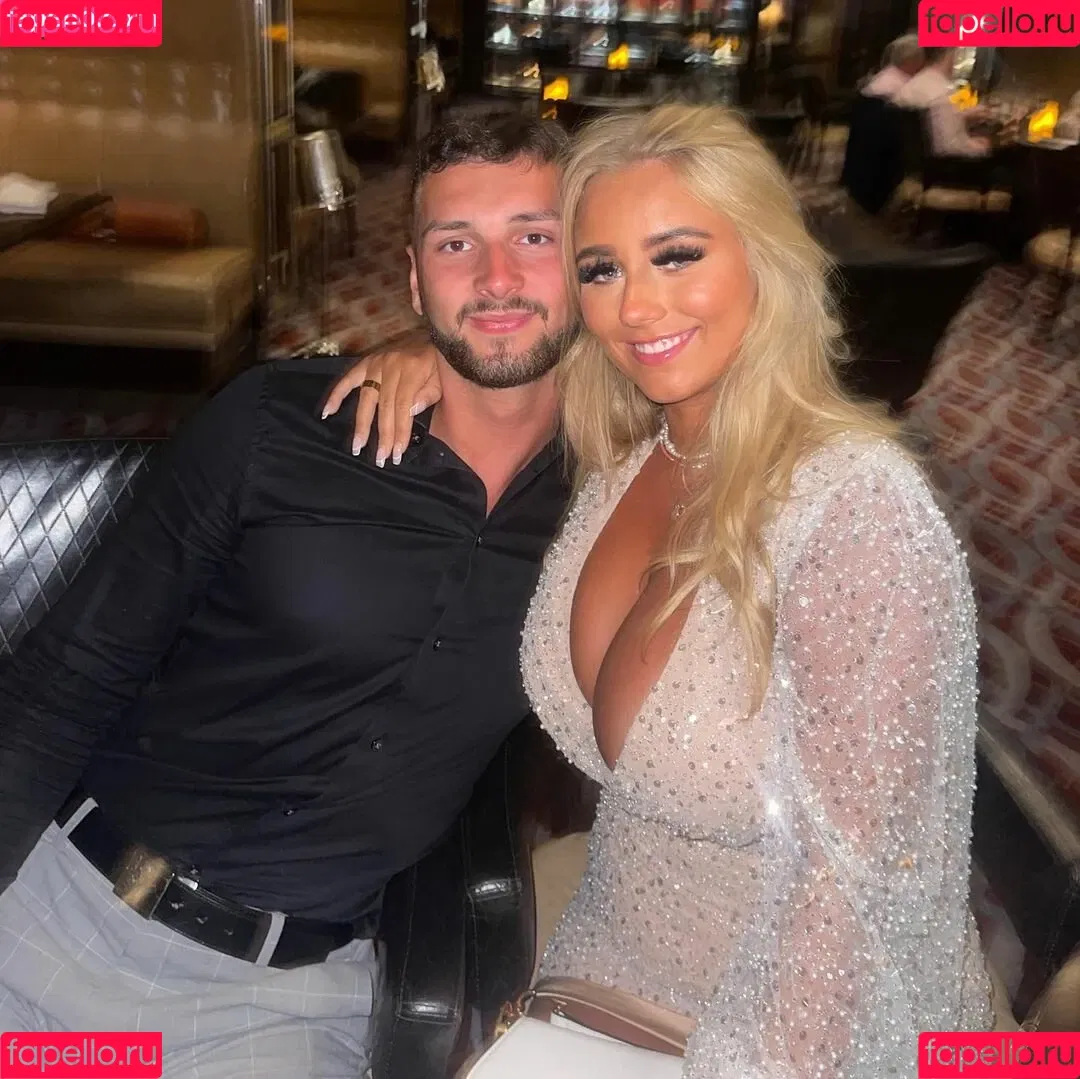 Gracie M Onlyfans Photo Gallery 