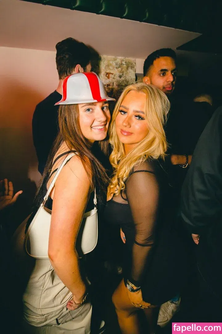 Gracie M Onlyfans Photo Gallery 