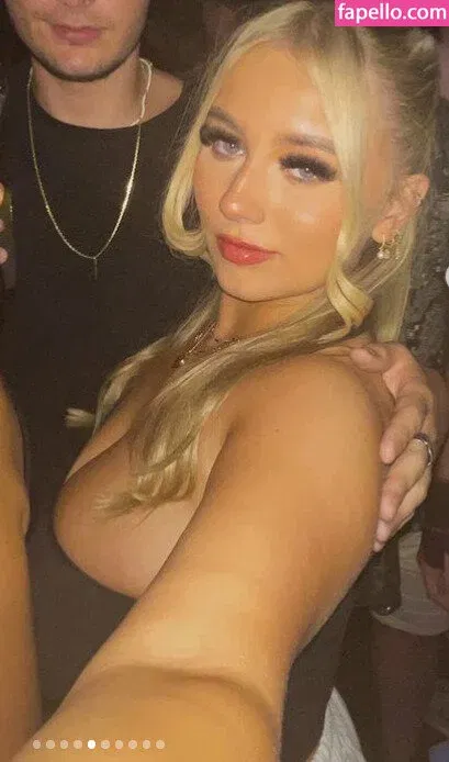 Gracie M Onlyfans Photo Gallery 