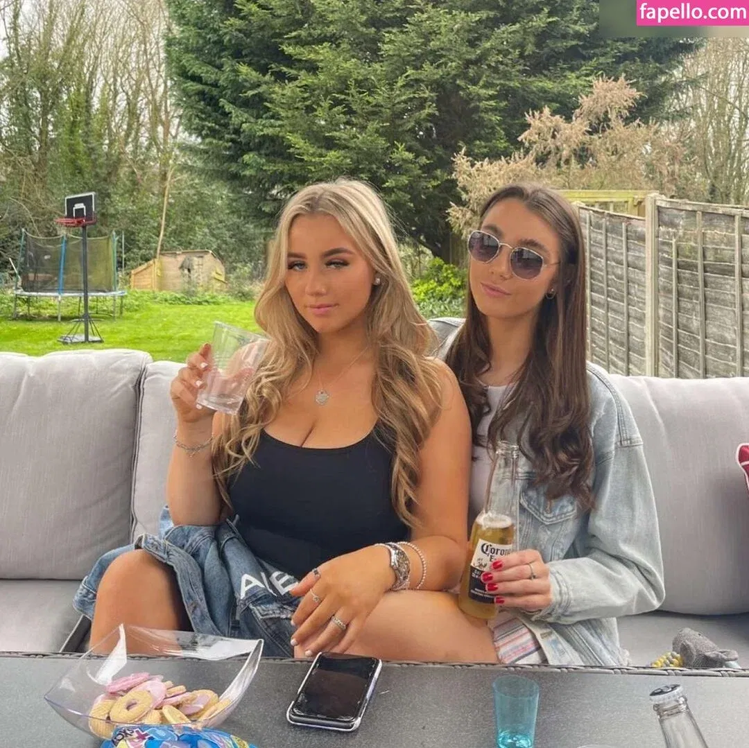 Gracie M Onlyfans Photo Gallery 