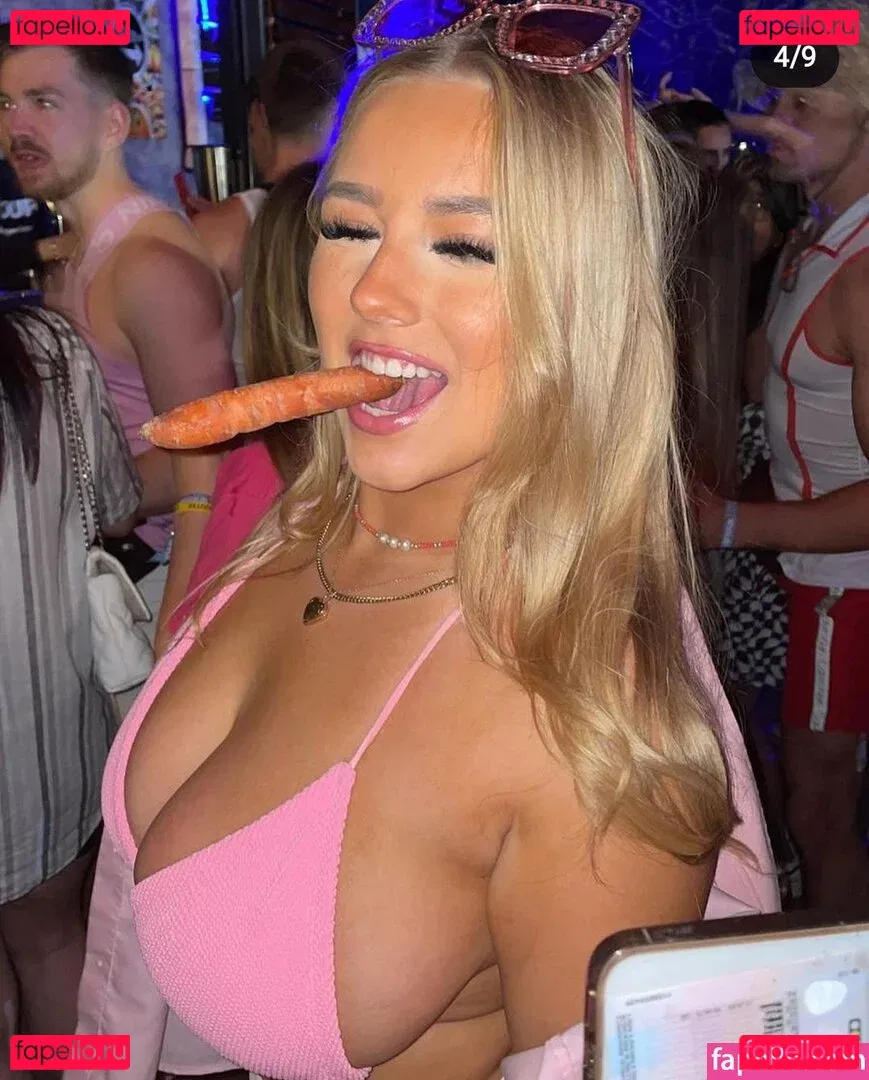 Gracie M Onlyfans Photo Gallery 