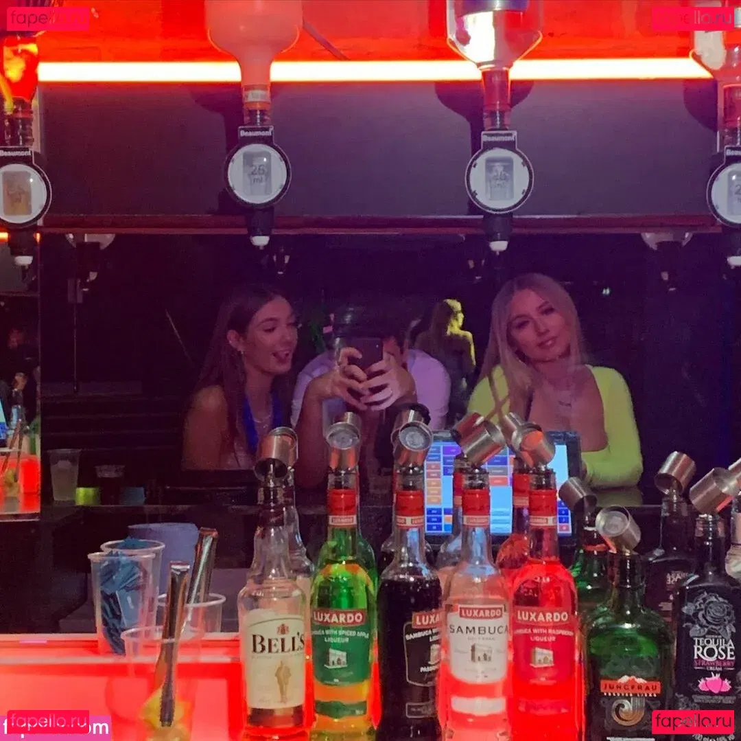 Gracie M Onlyfans Photo Gallery 