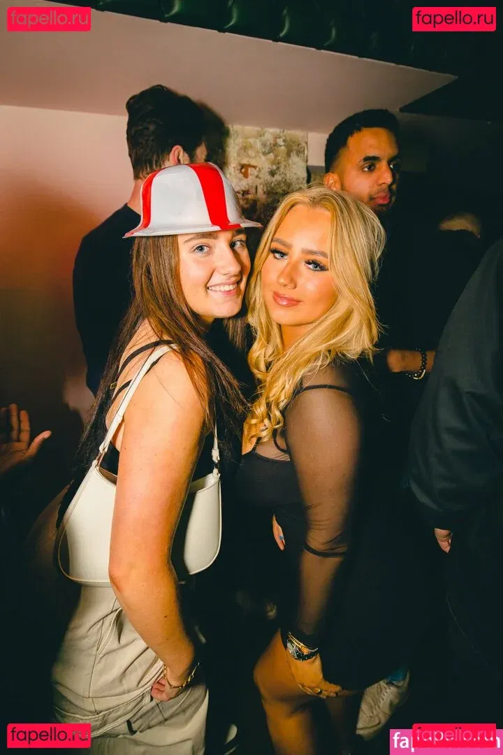 Gracie M Onlyfans Photo Gallery 