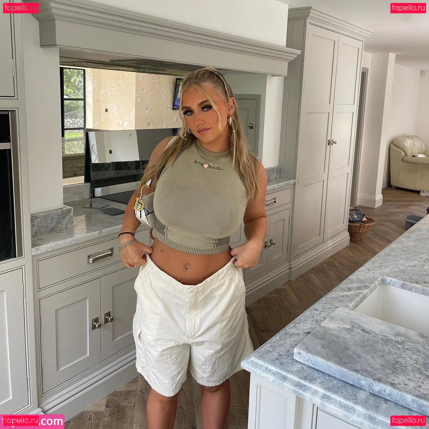 Gracie M Onlyfans Photo Gallery 