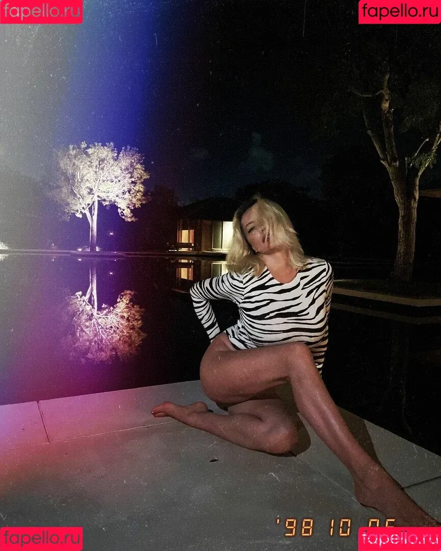 Caroline Vreeland Onlyfans Photo Gallery 