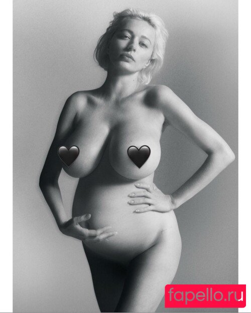 Caroline Vreeland Onlyfans Photo Gallery 