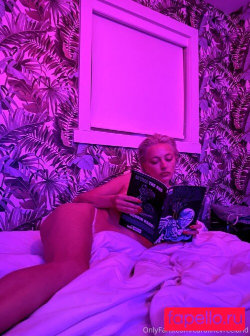 Caroline Vreeland Onlyfans Photo Gallery 
