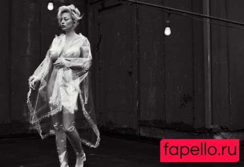 Caroline Vreeland Onlyfans Photo Gallery 