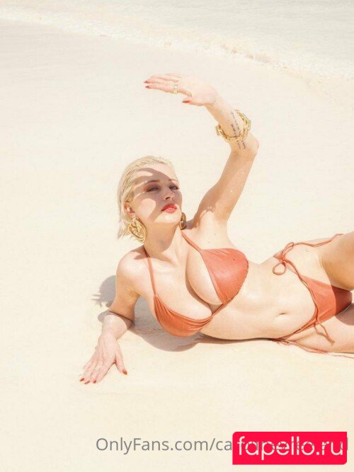 Caroline Vreeland Onlyfans Photo Gallery 