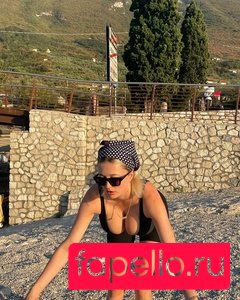 Caroline Vreeland Onlyfans Photo Gallery 