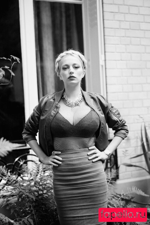 Caroline Vreeland Onlyfans Photo Gallery 