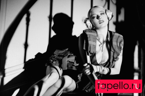 Caroline Vreeland Onlyfans Photo Gallery 