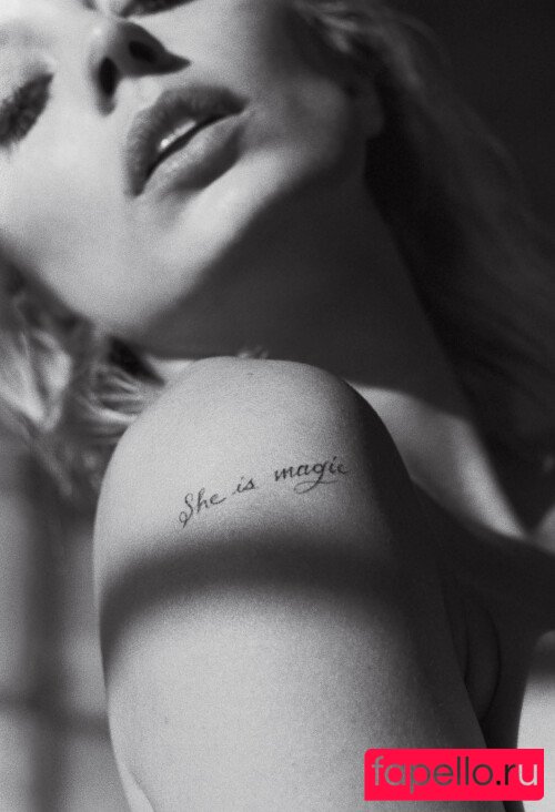 Caroline Vreeland Onlyfans Photo Gallery 