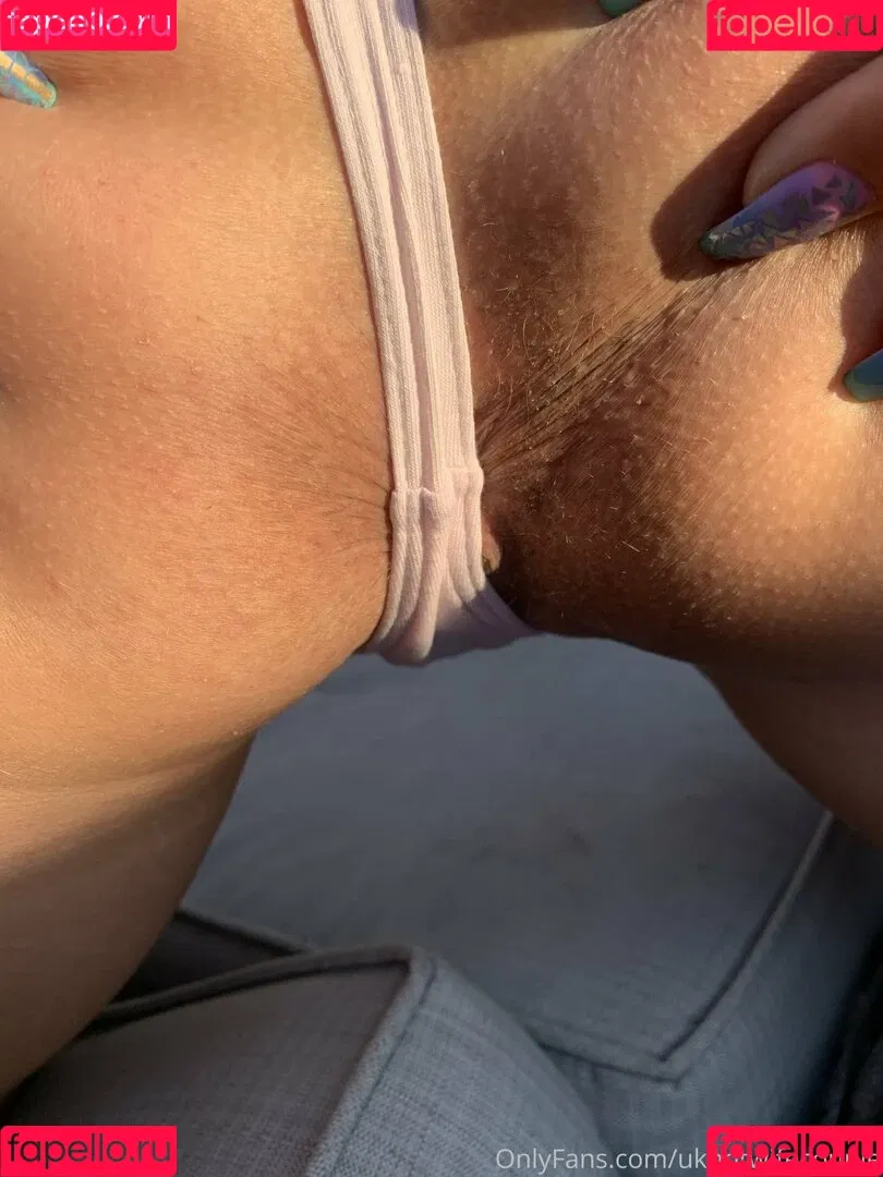 ukhotwife Onlyfans Photo Gallery 