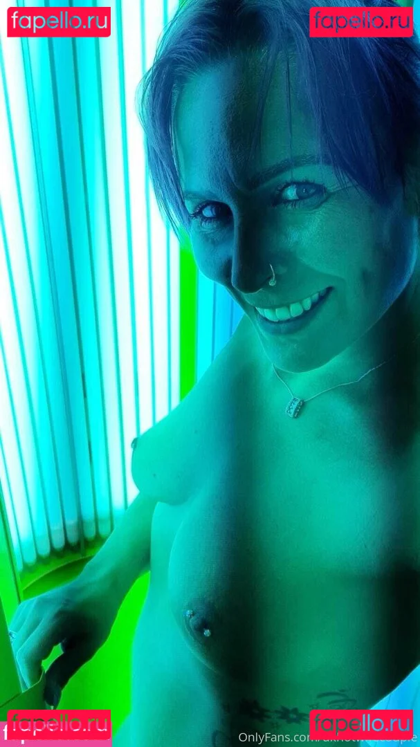 ukhotwife Onlyfans Photo Gallery 