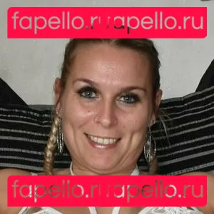 ukhotwife Onlyfans Photo Gallery 