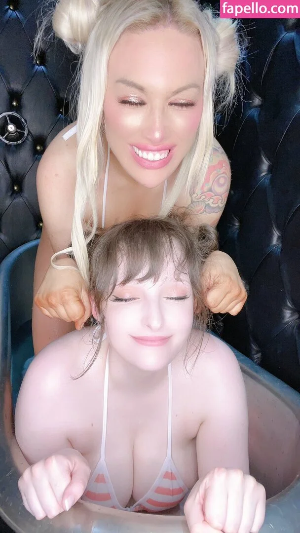 Lily Madison Onlyfans Photo Gallery 