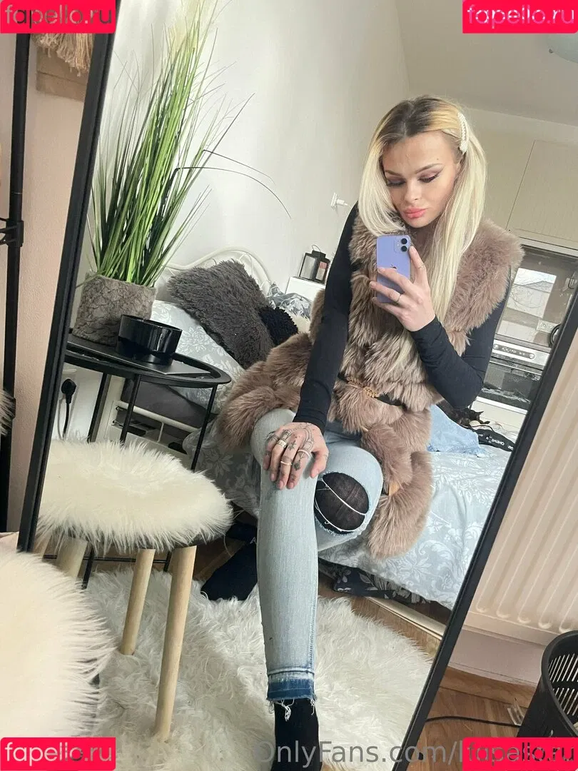 luisastar Onlyfans Photo Gallery 