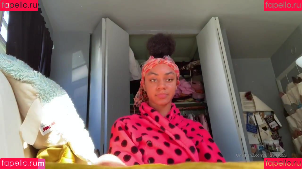 Mamasotaali Onlyfans Photo Gallery 