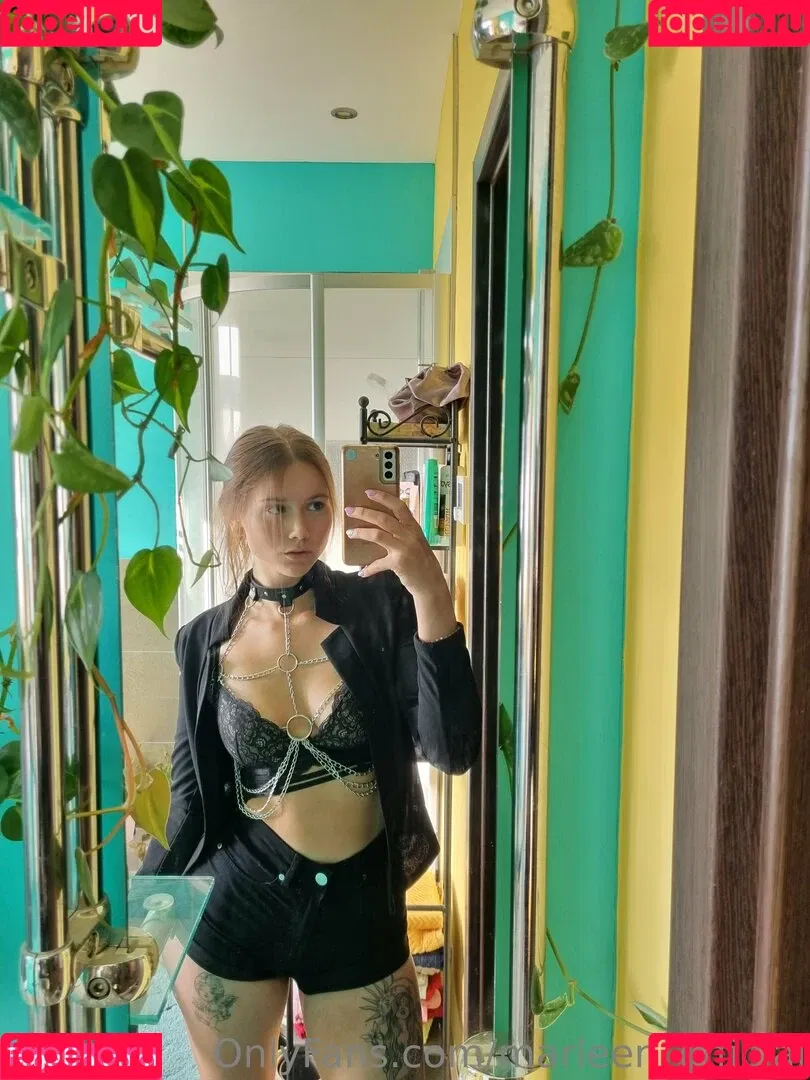 leni_official Onlyfans Photo Gallery 