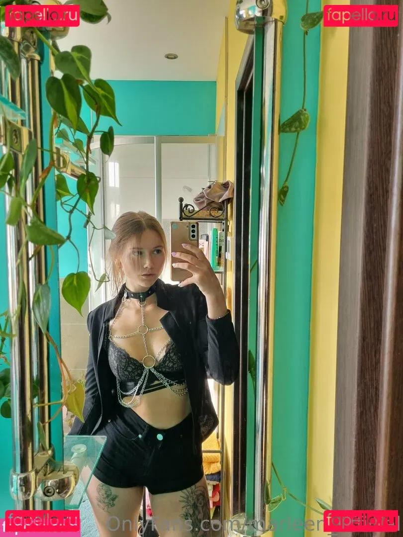 leni_official Onlyfans Photo Gallery 