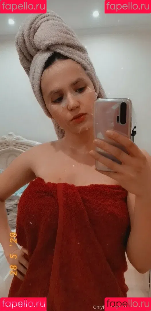anna_monik Onlyfans Photo Gallery 