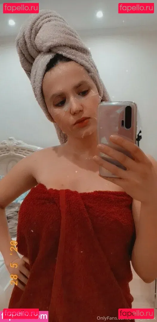 anna_monik Onlyfans Photo Gallery 