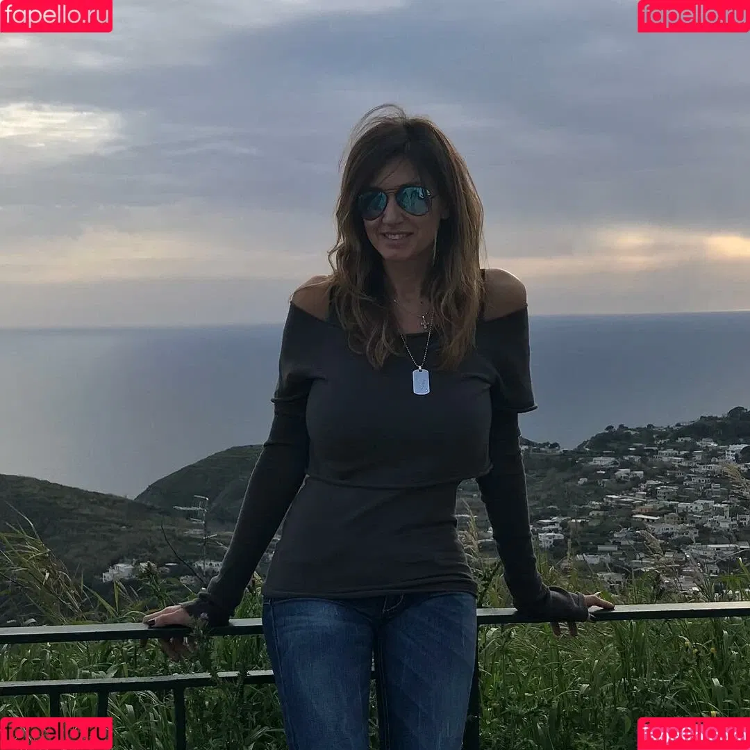 Valentina Liguori Onlyfans Photo Gallery 