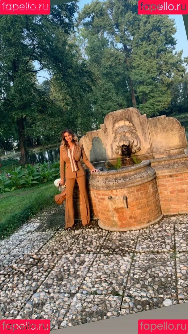 Valentina Liguori Onlyfans Photo Gallery 