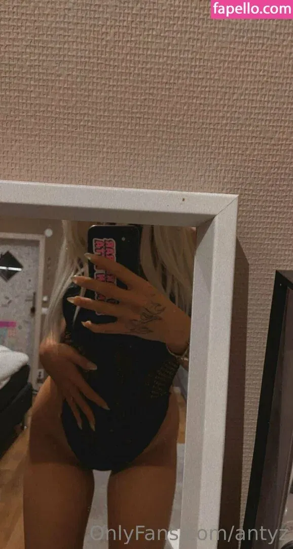 antyz Onlyfans Photo Gallery 