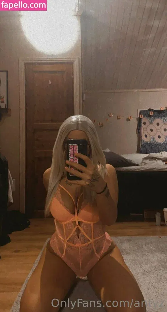 antyz Onlyfans Photo Gallery 