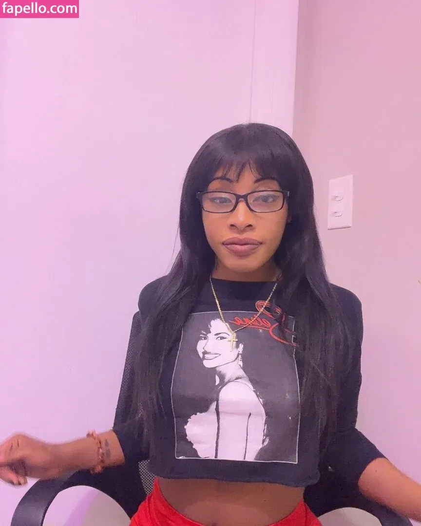 Bella Banks Onlyfans Photo Gallery 