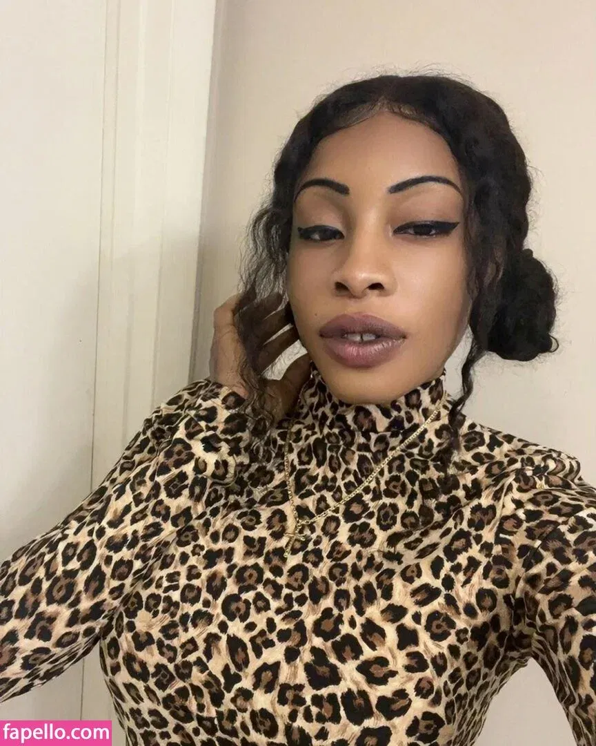 Bella Banks Onlyfans Photo Gallery 