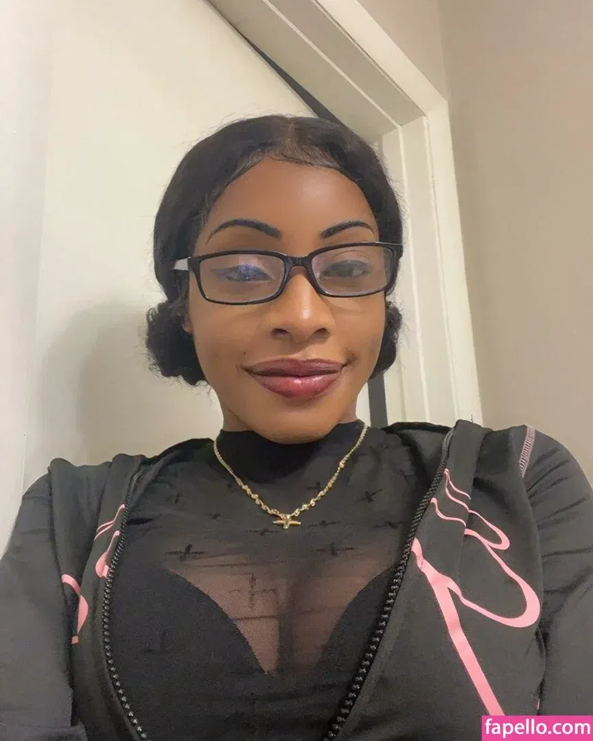 Bella Banks Onlyfans Photo Gallery 