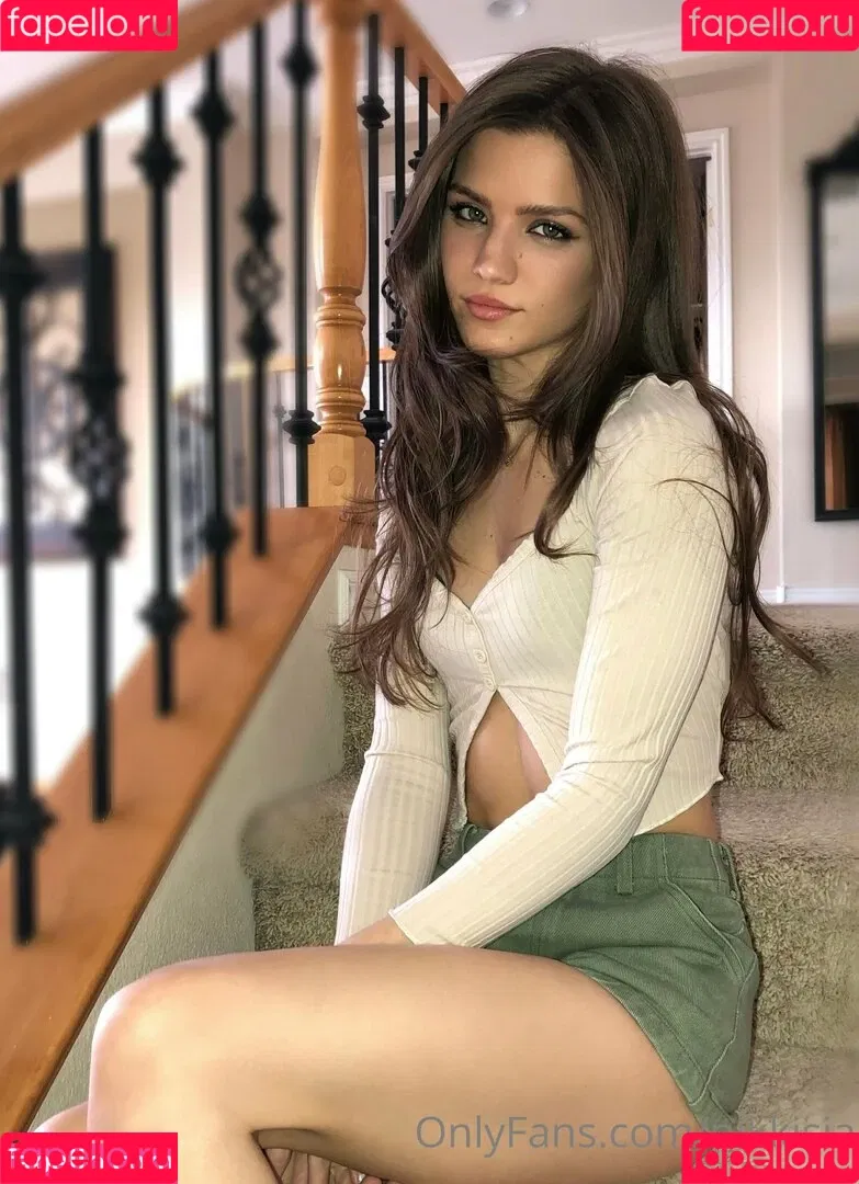 Nikkisia Onlyfans Photo Gallery 