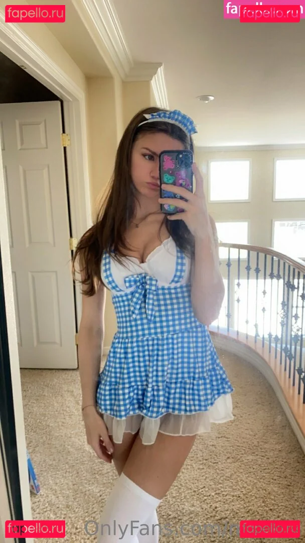 Nikkisia Onlyfans Photo Gallery 