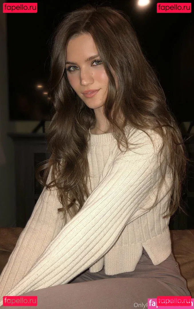 Nikkisia Onlyfans Photo Gallery 