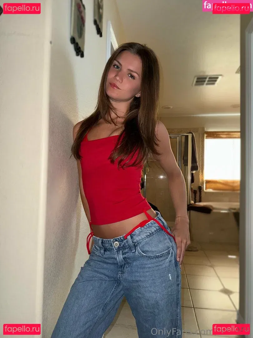 Nikkisia Onlyfans Photo Gallery 