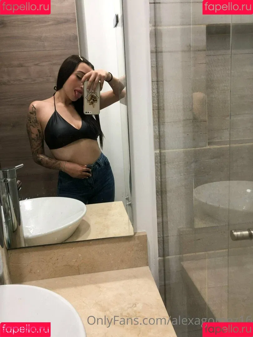alexagomez16 Onlyfans Photo Gallery 