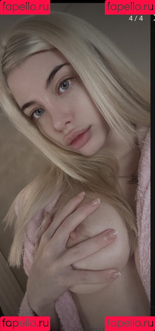 notcomba Onlyfans Photo Gallery 