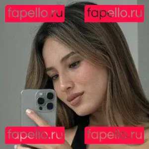 estefyshum Onlyfans Photo Gallery 