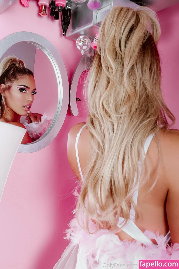 Carmen Carrera Onlyfans Photo Gallery 