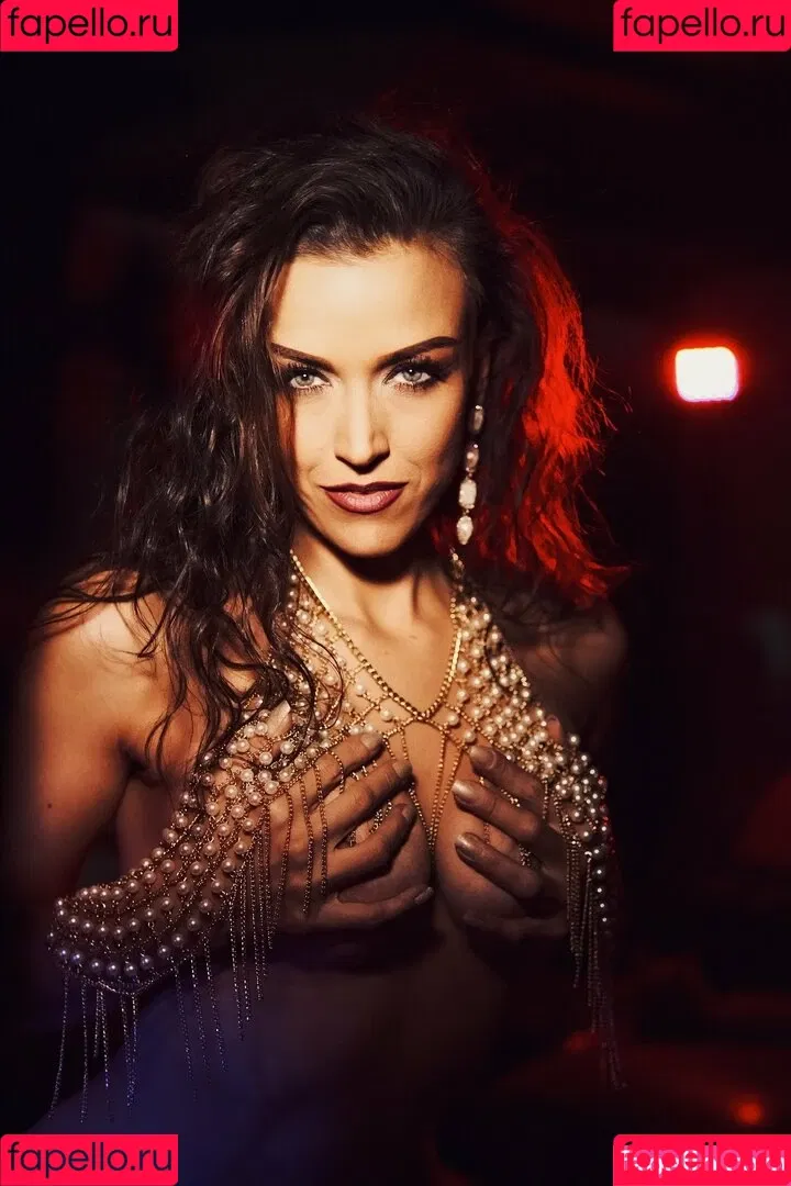Gina Carla Onlyfans Photo Gallery 