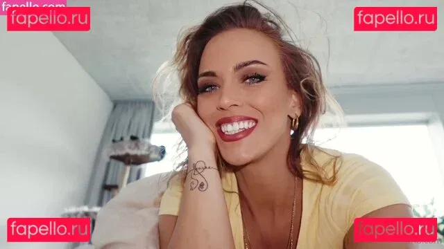 Gina Carla Onlyfans Photo Gallery 