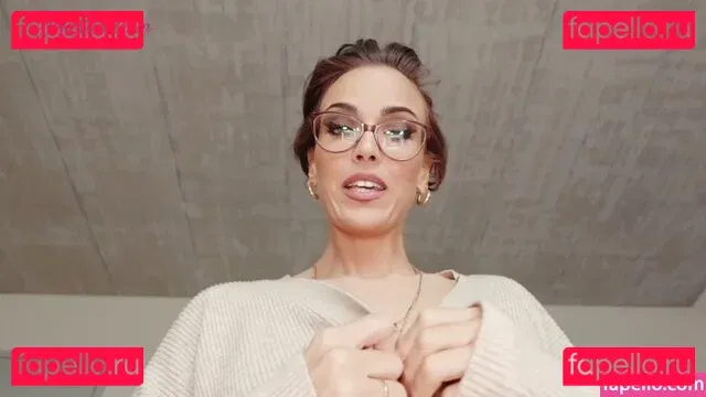 Gina Carla Onlyfans Photo Gallery 