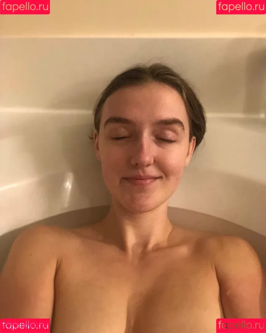 foxyopheliaa Onlyfans Photo Gallery 